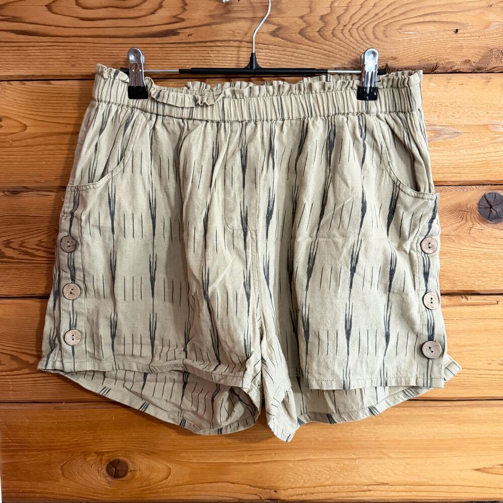 Jen's Pirate Booty Skull Rock Shorts Green Large